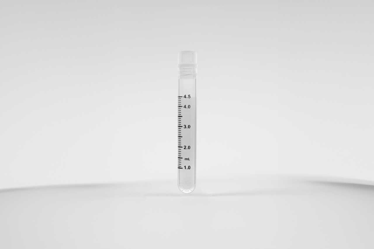 4.5mL Cryo Tube, Internal Thread, Conical, Sterile