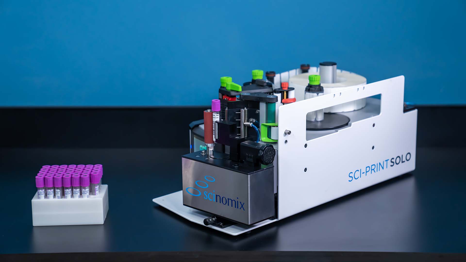 Sci-Print SOLO accommodates vacutainers.