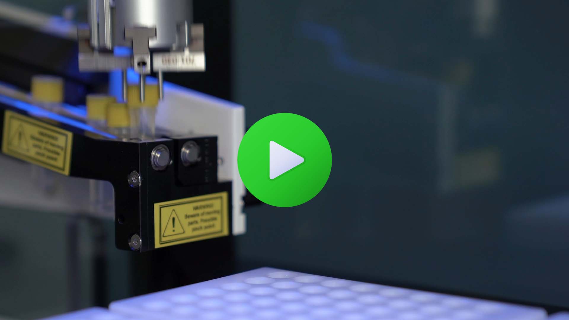 Sci-Print VX Series gripper removes tube from VXQ for automated processing